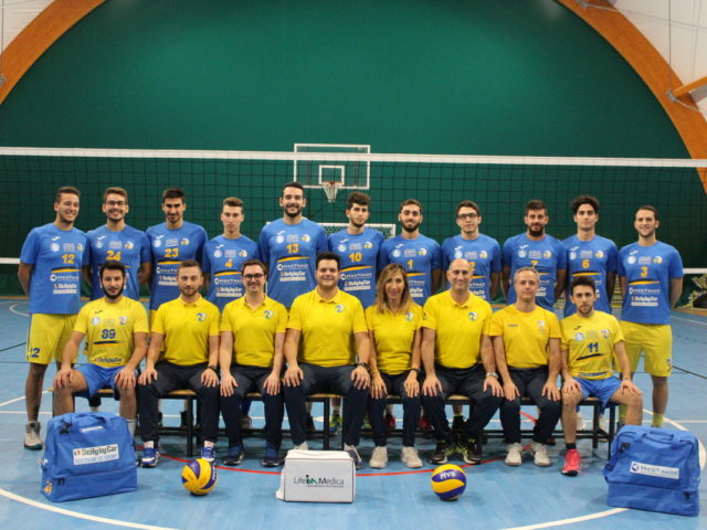http://www.volleypalermo.it/wp-content/uploads/2019/01/cm-foto-squadra-640x480.jpg